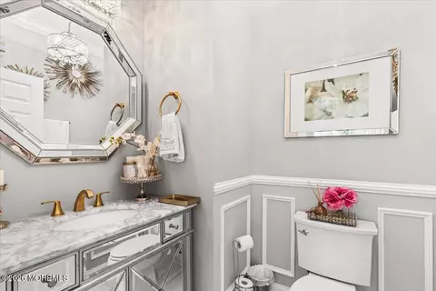 Bath - 422 Everett Rd, Holmdel, NJ 07733 photo 1 of 8