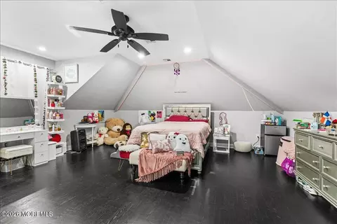 Bedroom - 422 Everett Rd, Holmdel, NJ 07733 photo 6 of 8