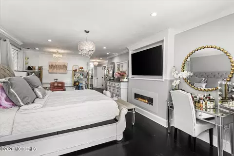 Bedroom - 422 Everett Rd, Holmdel, NJ 07733 photo 3 of 8