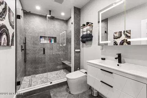 Bath - 422 Everett Rd, Holmdel, NJ 07733 photo 8 of 8