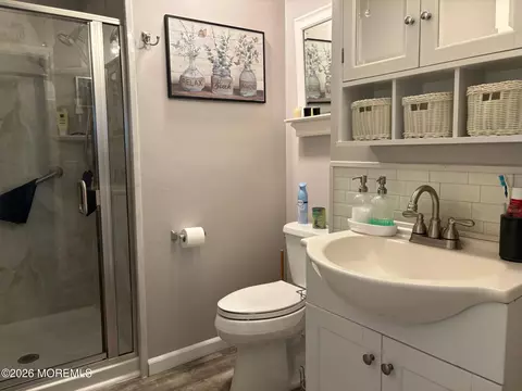 Bath - 11 Amesbury Rd #E, Whiting, NJ 08759 photo 1 of 2
