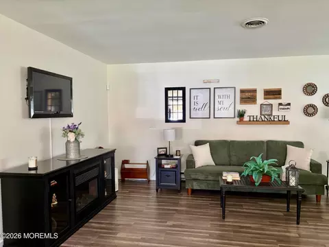 Living - 11 Amesbury Rd #E, Whiting, NJ 08759 photo 1 of 2