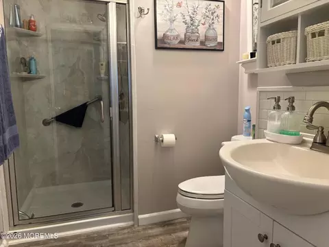 Bath - 11 Amesbury Rd #E, Whiting, NJ 08759 photo 2 of 2