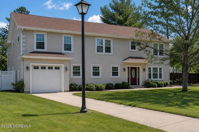 237 Rodman Ct, Eatontown, NJ 07724