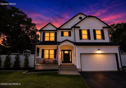 345 Meinzer St, Cliffwood, NJ 07721