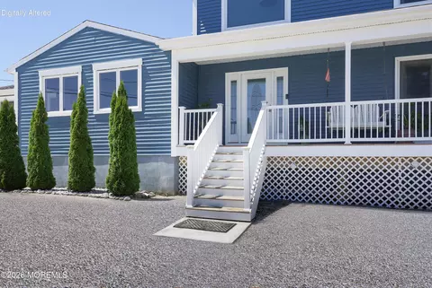 Exterior - 301 Richard Rd, Forked River, NJ 08731 photo 2 of 8