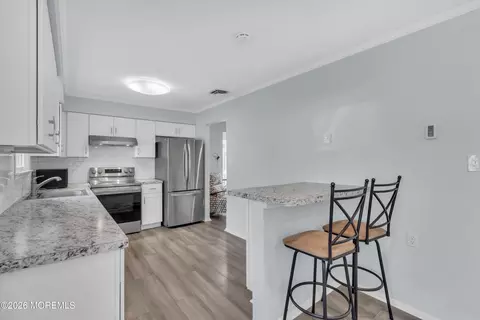 Kitchen - 81 Blake Cir, Brick, NJ 08724 photo 3 of 3