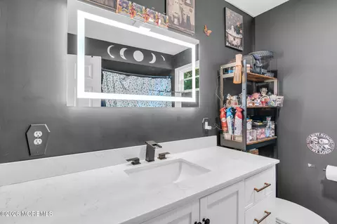 Bath - 1744 Whitcomb Rd, Forked River, NJ 08731 photo 1 of 4