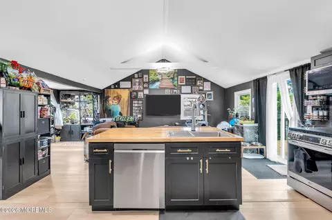 Kitchen - 1744 Whitcomb Rd, Forked River, NJ 08731 photo 6 of 7