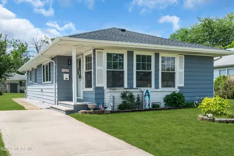 27 Anguilla Ln, Toms River, NJ 08757