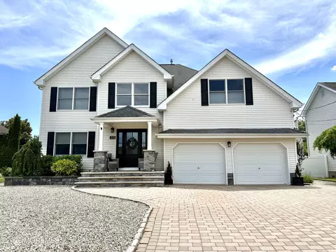 315 Maine St, Toms River, NJ 08753