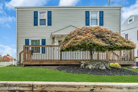 686 Colgate Ave, Perth Amboy, NJ 08862