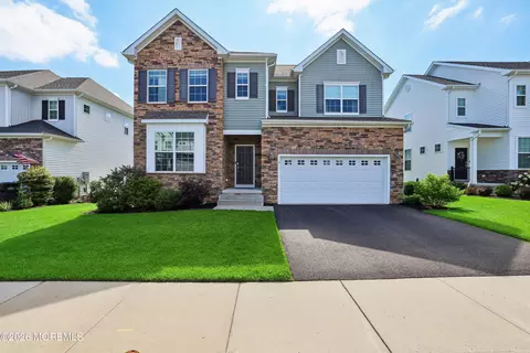 3 Harmon Dr, Tinton Falls, NJ 07724