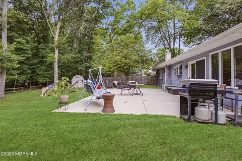 Exterior - 39 Cambridge Dr, Jackson, NJ 08527 photo 5 of 9