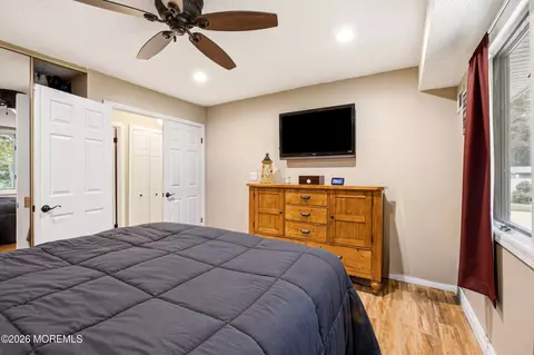 Bedroom - 39 Cambridge Dr, Jackson, NJ 08527 photo 4 of 4