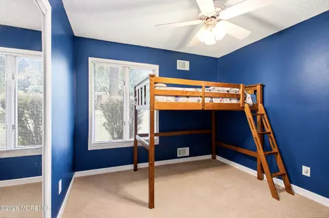 Bedroom - 39 Cambridge Dr, Jackson, NJ 08527 photo 1 of 4