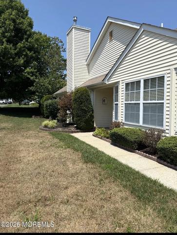 2 Wellington Ln, Lakewood, NJ 08701
