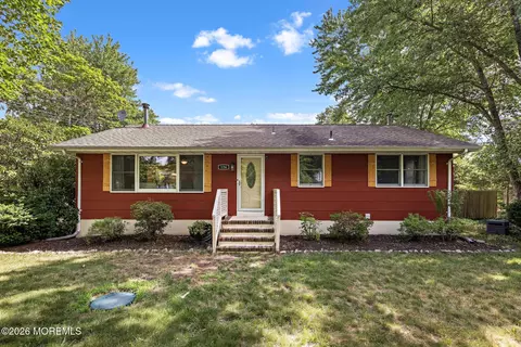 126 Division St, West Creek, NJ 08092