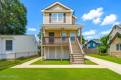 140 Twilight Ave, Keansburg, NJ 07734