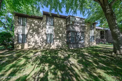 178 Amberly Dr #A, Manalapan, NJ 07726