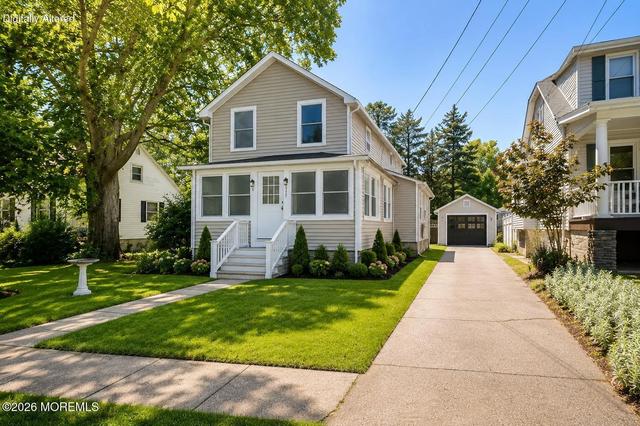 220 Chatham Ave, Oakhurst, NJ 07755