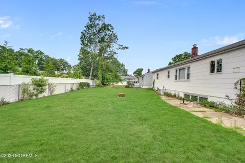 Exterior - 406 Midstreams Rd, Brick, NJ 08724 photo 3 of 3