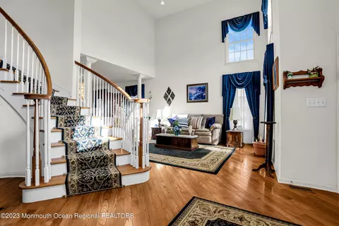 Entry Way - 16 Lakeside Dr, Jackson, NJ 08527 photo 5 of 11