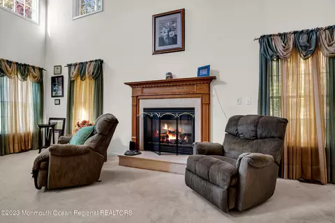 Living - 16 Lakeside Dr, Jackson, NJ 08527 photo 1 of 1