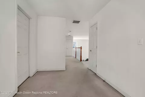 Entry Way - 16 Lakeside Dr, Jackson, NJ 08527 photo 11 of 11