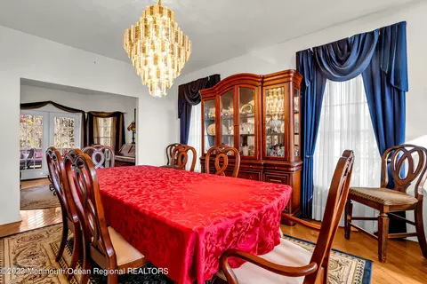 Dining - 16 Lakeside Dr, Jackson, NJ 08527 photo 1 of 3