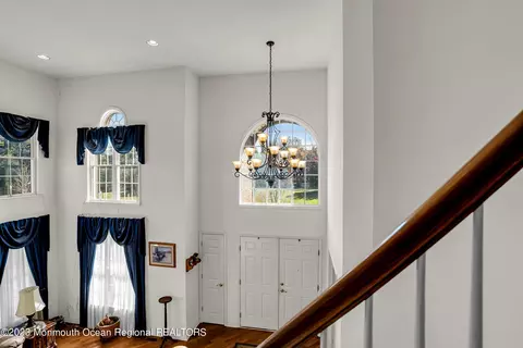 Entry Way - 16 Lakeside Dr, Jackson, NJ 08527 photo 8 of 11