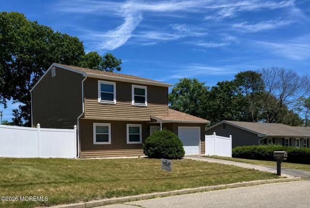 1948 Teakwood Rd, Toms River, NJ 08753