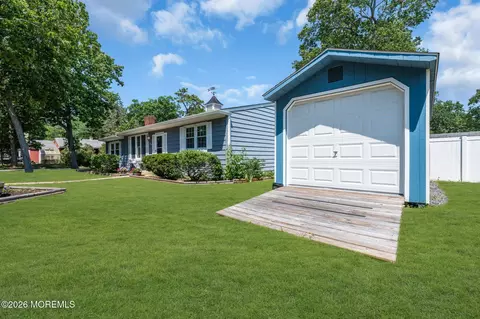 Exterior - 323 Shepard Ave, Forked River, NJ 08731 photo 12 of 15