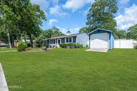 Exterior - 323 Shepard Ave, Forked River, NJ 08731 photo 11 of 15
