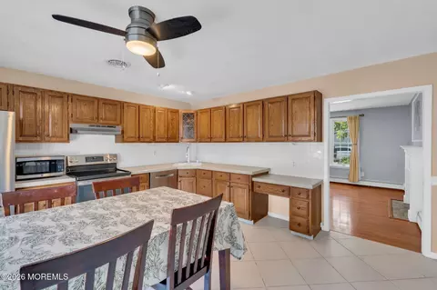 Kitchen - 323 Shepard Ave, Forked River, NJ 08731 photo 3 of 6