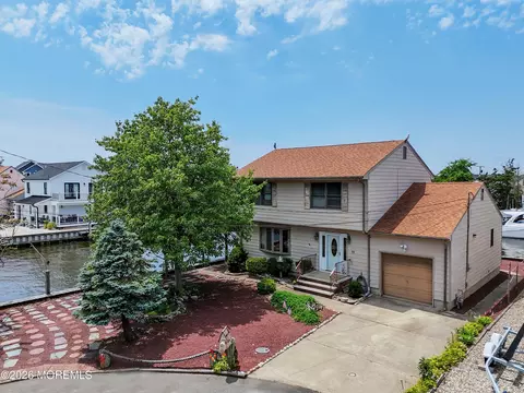 View/Area - 91 E Granada Dr, Brick, NJ 08723 photo 4 of 18