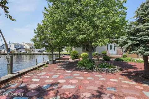 Exterior - 91 E Granada Dr, Brick, NJ 08723 photo 11 of 11