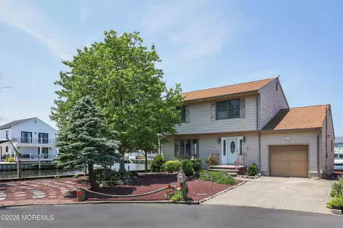 Exterior - 91 E Granada Dr, Brick, NJ 08723 photo 1 of 11