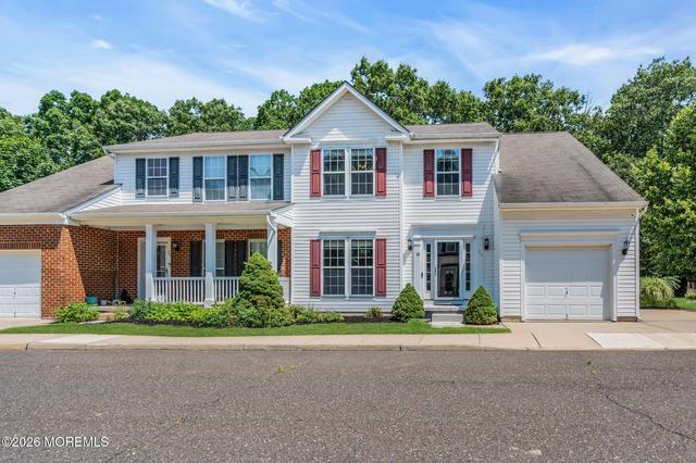 18 Foxmoor Ln, Bayville, NJ 08721