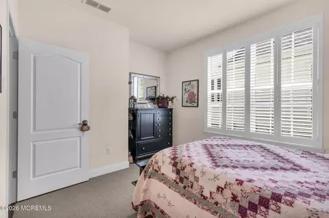 Bedroom - 31 Mason Dr, Jackson, NJ 08527 photo 3 of 6