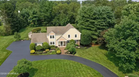 9 Strathmore Ct, Freehold, NJ 07728