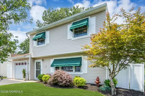 341 17th Ave, Brick, NJ 08724