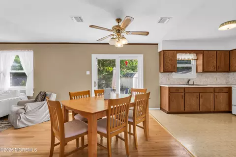 Dining - 106 Pineway Dr, Forked River, NJ 08731 photo 1 of 2