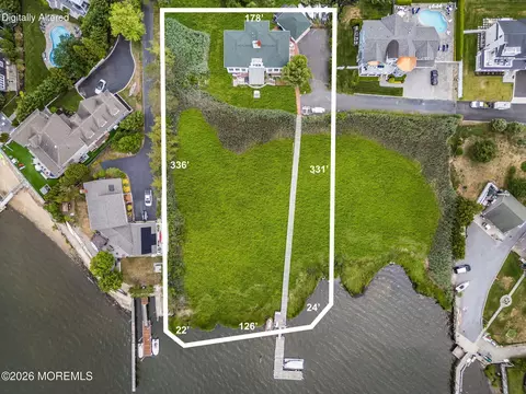 43 Columbus Dr, Monmouth Beach, NJ 07750