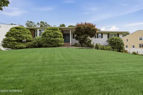 6 New Dover Rd, East Brunswick, NJ 08816
