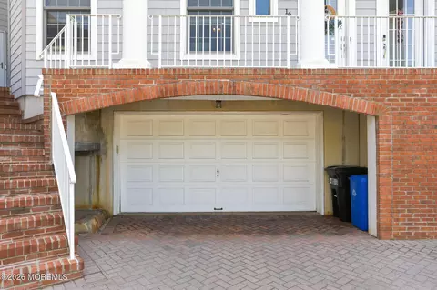 Exterior - 16 Mariners Bnd, Brielle, NJ 08730 photo 3 of 4