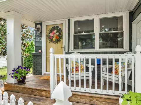 1661 Mount Everest Ln, Toms River, NJ 08753