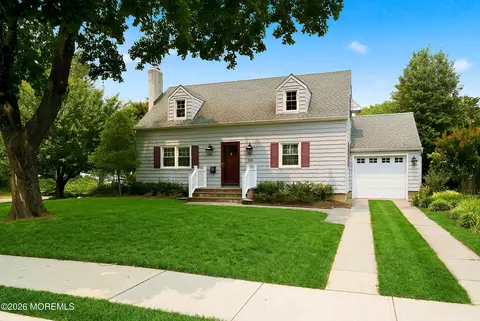 115 White St, Shrewsbury, NJ 07702