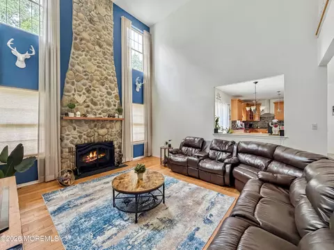 Living - 15 Cedarview Ave, Jackson, NJ 08527 photo 1 of 4
