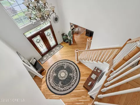 Entry Way - 15 Cedarview Ave, Jackson, NJ 08527 photo 2 of 3